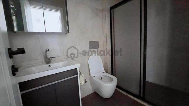 Stoptan Çevreyolu Yüksek Tavanlı 80m² Kiralık İşyeri 5