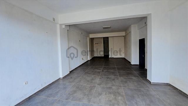 Stoptan Çevreyolu Yüksek Tavanlı 80m² Kiralık İşyeri 2