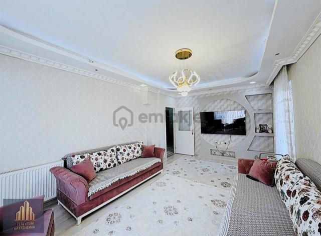 Yeşilbayır'da Ön Cephe Ara Kat Asansörlü İskanlı 3+1 Daire 5
