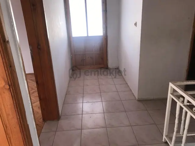 Arga'dan Buca Yenigün Mah. Kaymakamlık Arkası 1+1 Satılık Daire 3