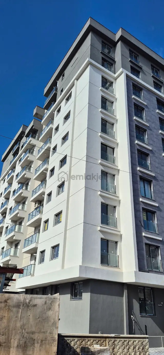 Bayraklı Da 3+1 Kiralık Lüks Daire. 3