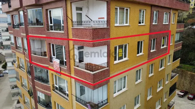 Trabzon Çukurçayır'da Satılık 3+1 Daire 2