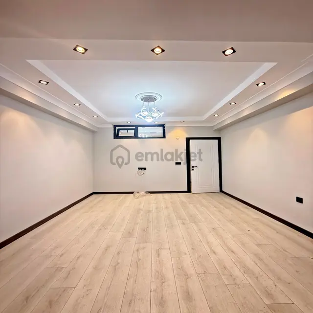 Bahçeşehir Lokasyonlu Yatırıma Uygun Daire 3
