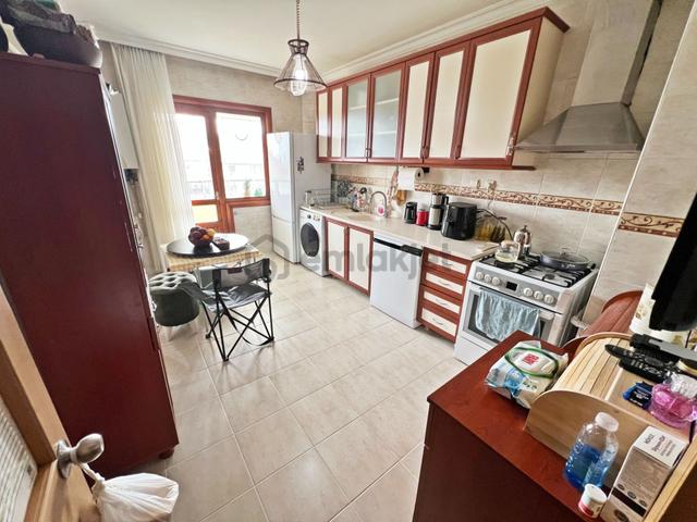 Etliğin Gözde Binası Asansörlü 3+1 E.banyolu Çift Teras Balkonlu 5