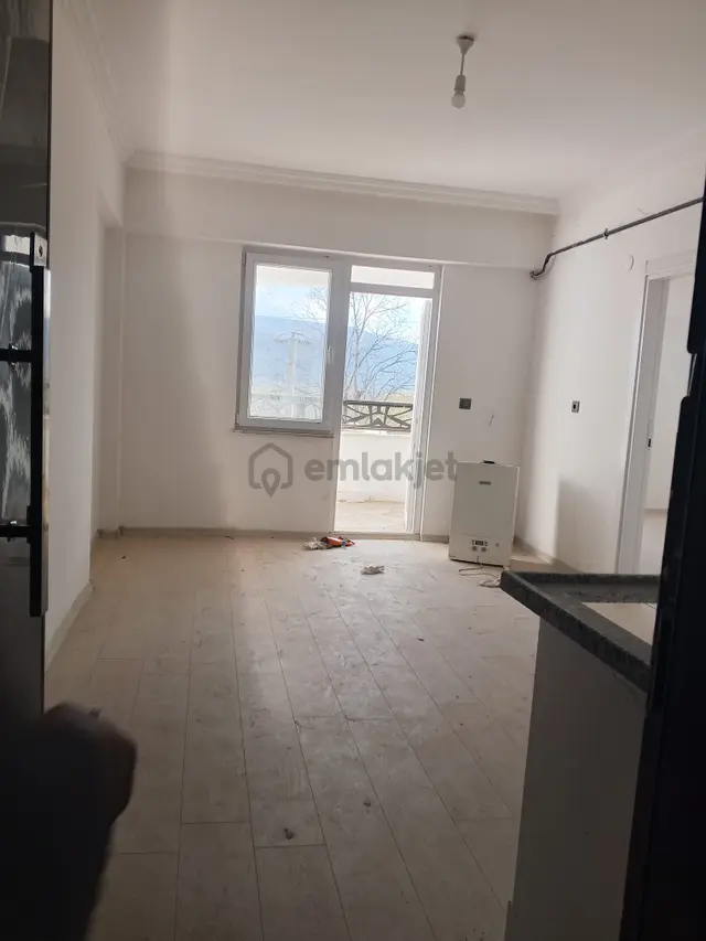 Adalet Gold Group Emlak'tan Kaçırılmayacak Fırsat Bahçelievler Mahallesi'nde Satılık 1+1 Daire 3