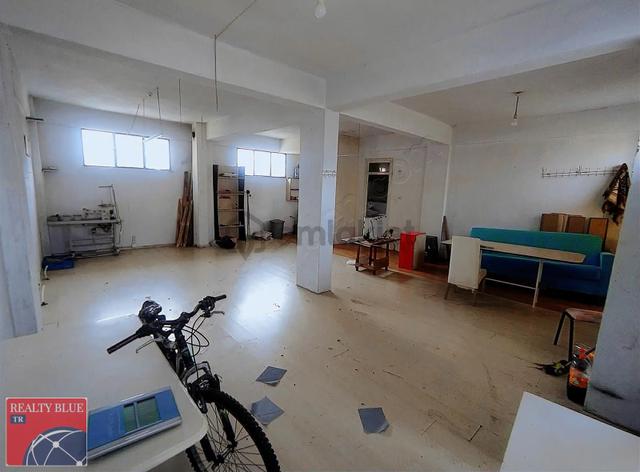 Sultanbeyli Abdurrahman Gazi Mahallesinde 80 M2 Kiralık Dükkan 3