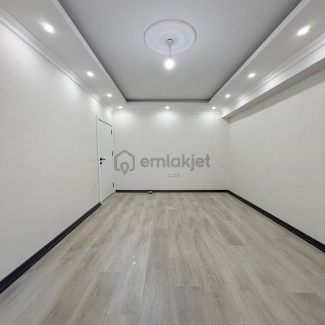Bahçeşehire Komşu Yatırıma Uyugn 1+1 Satılık Daire 4