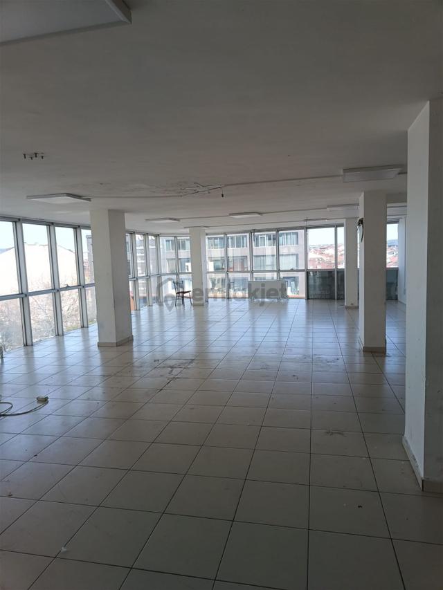 Sancaktepe -sarıgazi Atatürk Caddesi Üzeri-satılık Teraslı Plaza Katı. 4