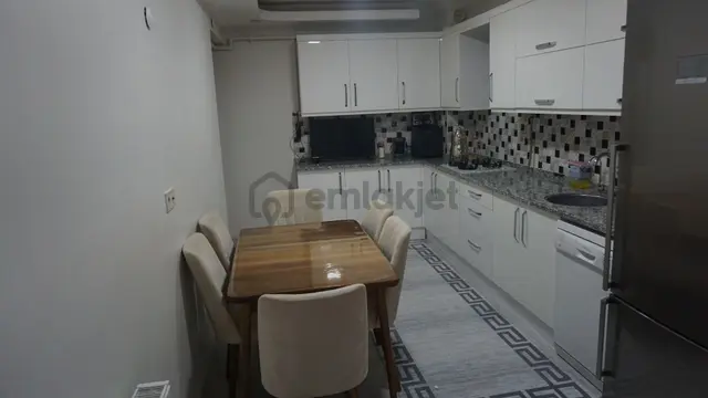 K.çiğli De Satılık 3+1 Dogagazlı Asansörlü Çiğli Serkan Dan 2
