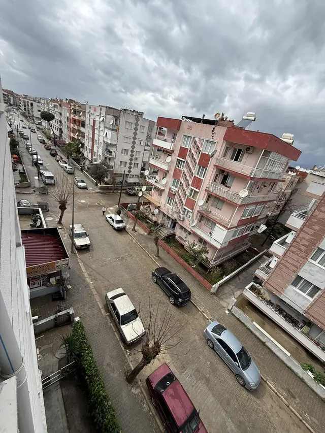 Kent Gayrimenkul'den 3+1 Doğalgazlı Şehir Merkezinde Kiralkk 5