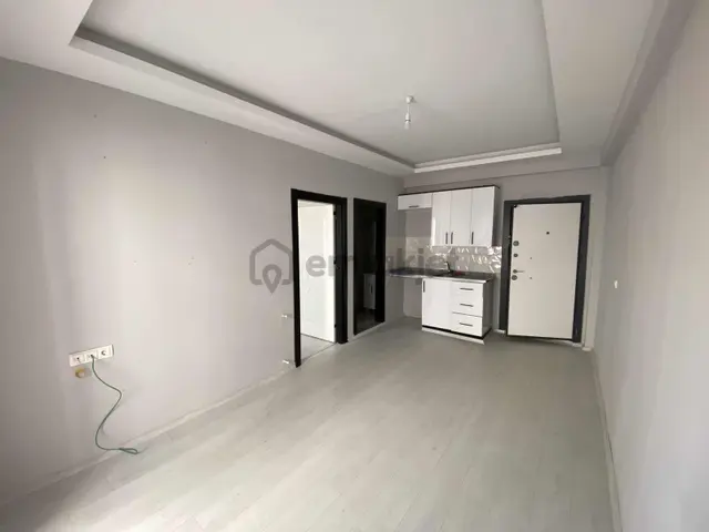 Osmangazide Satlık 1+1 İskanlı Daire 2