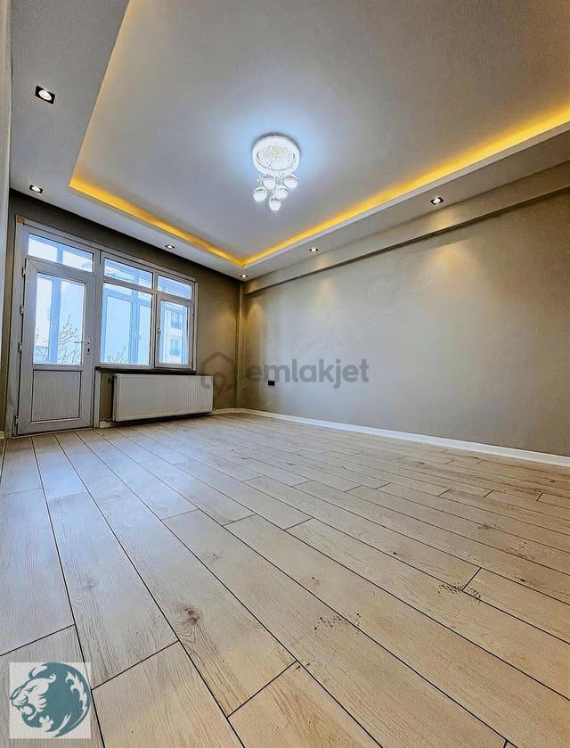 Osmangazi (muhacır)mahallesi Satılık 2+1 Fırsat Daire Osmangazi (muhacır)mahallesi Satılık 2+1 Fırsat Daire