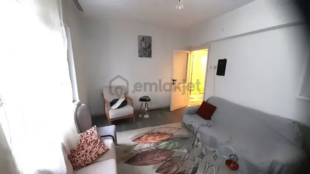 Erdem Emlak Ofisinden Çiftlik Mah 1.kat 2+1 Daire 3