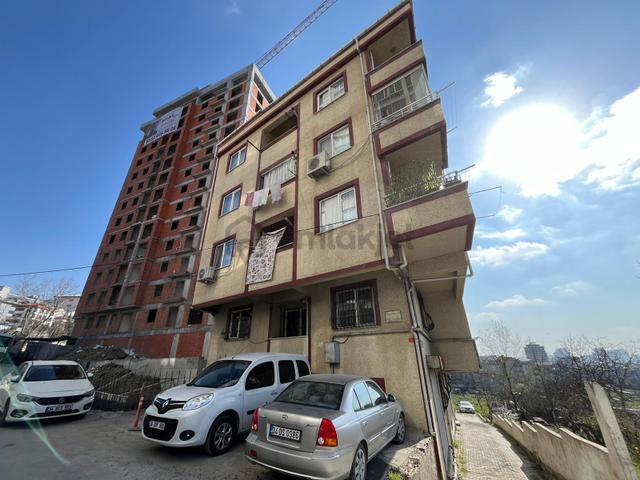 Remax Kurtuluş,tan Krediye Uygun Satılık 2+1 Y.giriş Katı 3