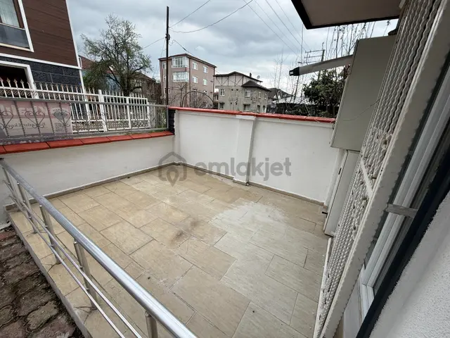 Kentpark Civarı Bahçelı Kiralık Daire 2+1 - Bahadır Eker'den 3