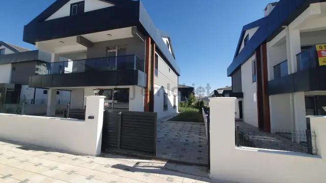 Kd Yapı Gayrimenkul’den Eğriköprü’de Site İçi 5+1 Lüx Villa 2