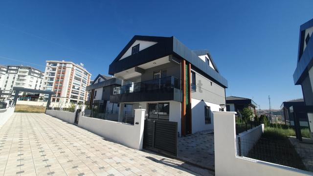 Kd Yapı Gayrimenkul’den Eğriköprü’de Site İçi 5+1 Lüx Villa 3