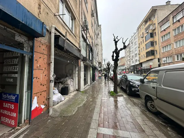 Dialog Prestij Gazcılar'da Kiralık 2 Adet Dükkan 4