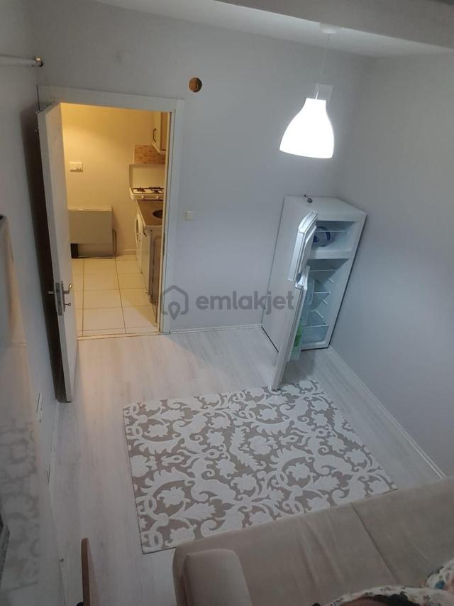 Gama'dan Bahçelievler'de Kiracılı &eşyalı Satılık Apart Daire 5