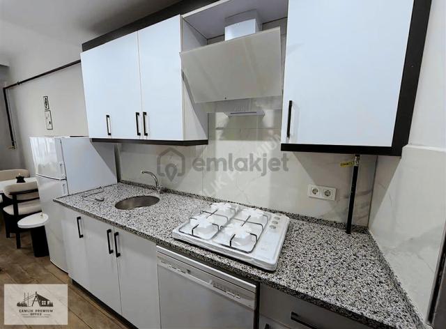 Zeytinköy'de Sıfır Binada Emsalsiz Sıfır Eşyalı Lüks Apart 4