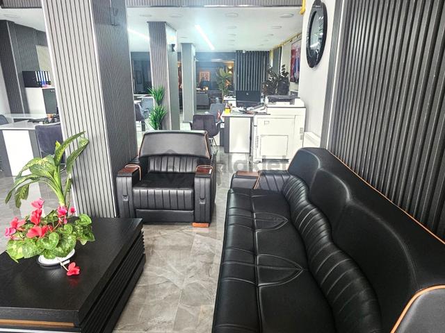 Gazi Yakup Satar'da Satılık 250 M2 Prestijli Ticari Gayrimenkul. 5