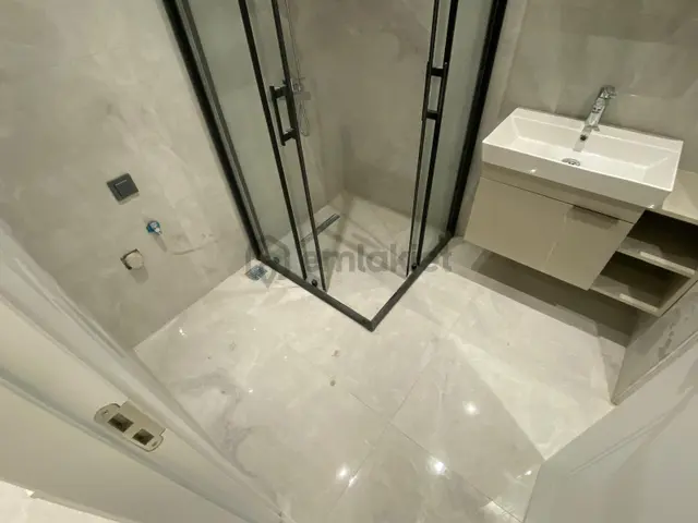 Bahçelievler Sıfır Daire 4.kat 3+1 K.oto Parklı Asansörlü 2