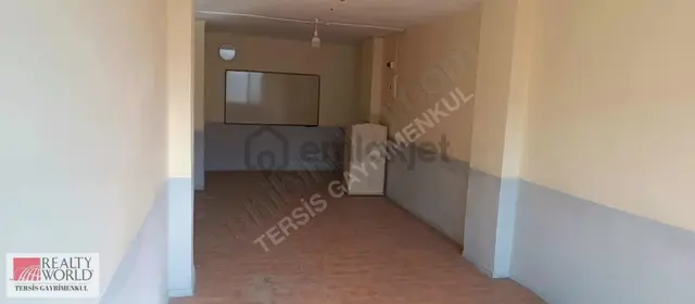 Rw Tersis'den Cengiz Topel Caddesinde Kiralık Ofisler 3