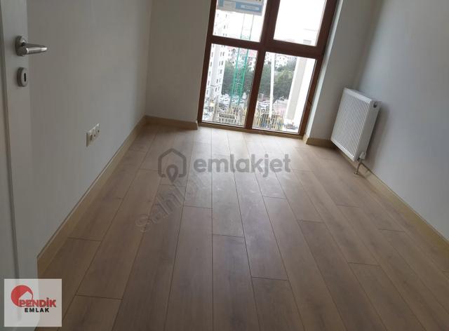 Pendik Portresahil Sitesinde Deniz Manzaralı Lüxs Daire 5