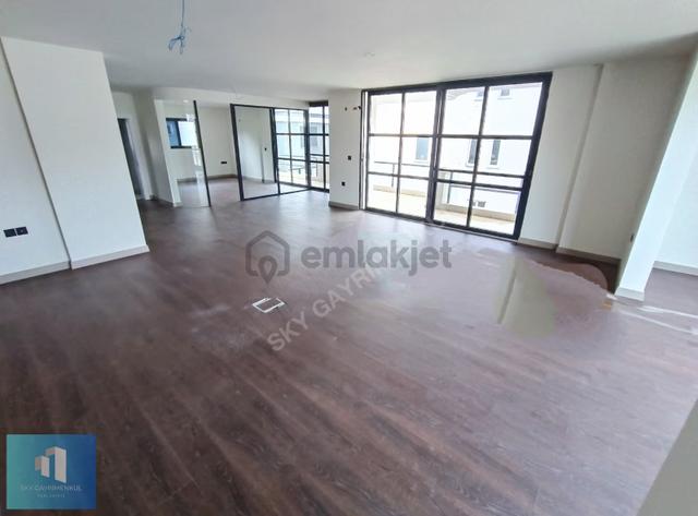 Sky'dan Merkezi Konumda Bakımlı Ve Masrafsız Kiralık 85 M2 Ofis Sky'dan Merkezi Konumda Bakımlı Ve Masrafsız Kiralık 85 M2 Ofis