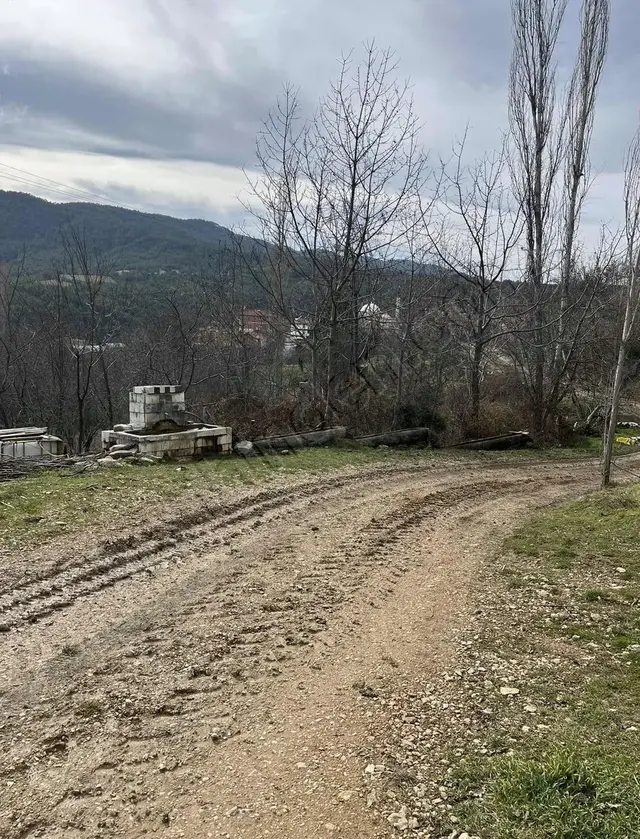 Göynük Dağşeyhleri Köyünde Köy Manzaralı 1538m2 Satılık Arazi 2