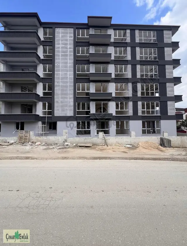 Çınar Emlak'tan Mispak City Sitesinde Satılık Sıfır Daire 1