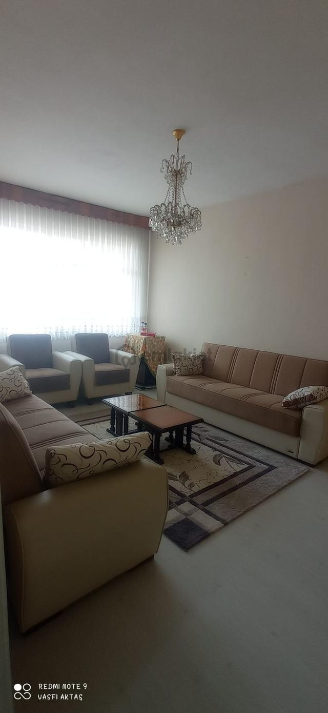 Mehmet Akif Mah.de Ana Yol Üzerinde Acil Satılık Eşyalı Bakımlı 2+1 Daire 4