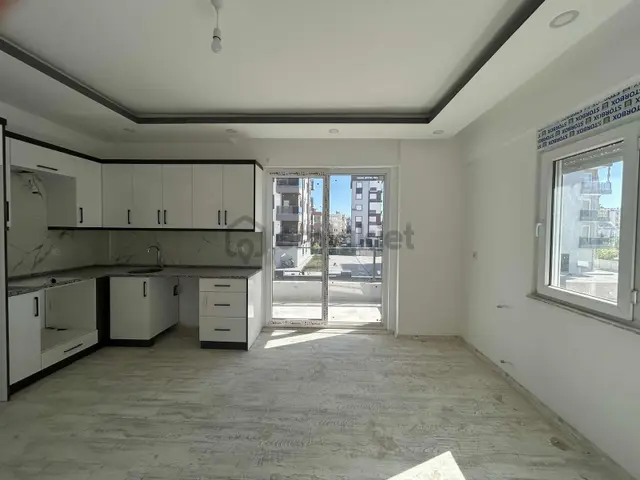 Ertuğrul'dan 48 M2 Netli Denize Yakın 1+1 Satılık Daire 3