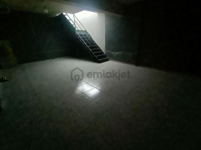 Cumhuriyet Mahallesi'nde Köşe Başı Satılık Dükkan... 4