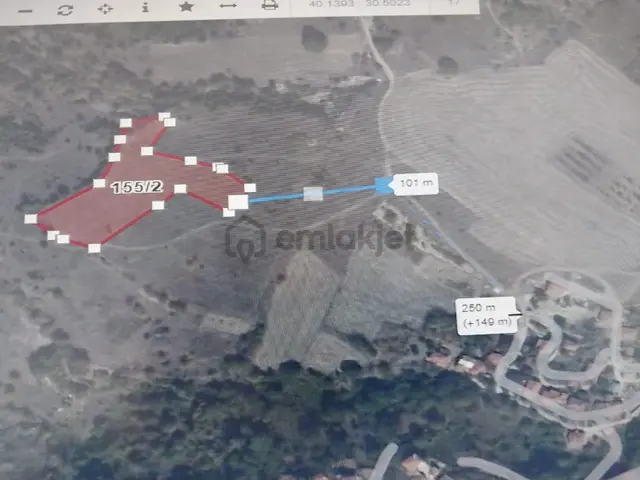 Bilecik Yenipazar Kuşça Köyü Satılık Takaslı 6707 M² Arazi 3