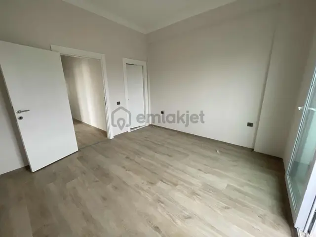 (tek Yetkili) Kadim'den Stadyum Civarı Sıfır 3+1 Daire 2