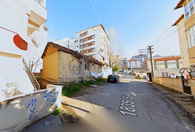 Yıldızlar'dan Barış Mahallesinde 330m2 Konut Arsası 4