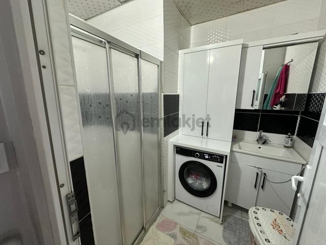 İçi Full Yapılı Satılık Daire 4