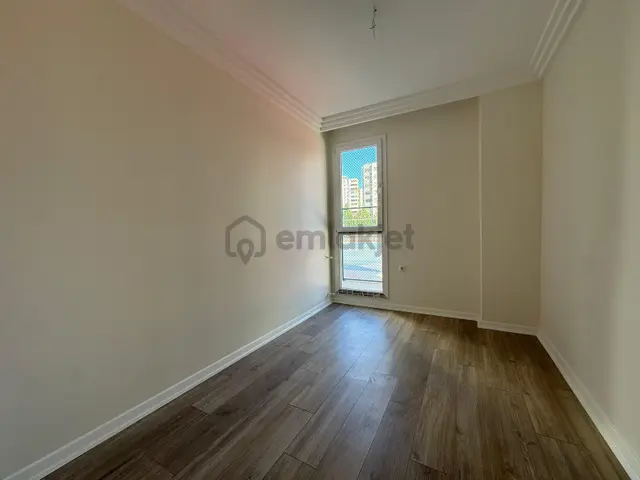 Gürselpaşa'da 8 Yaş/9katlı Apt/3+1/ç.banyo/g.odalı/sosyal Alanlı 2