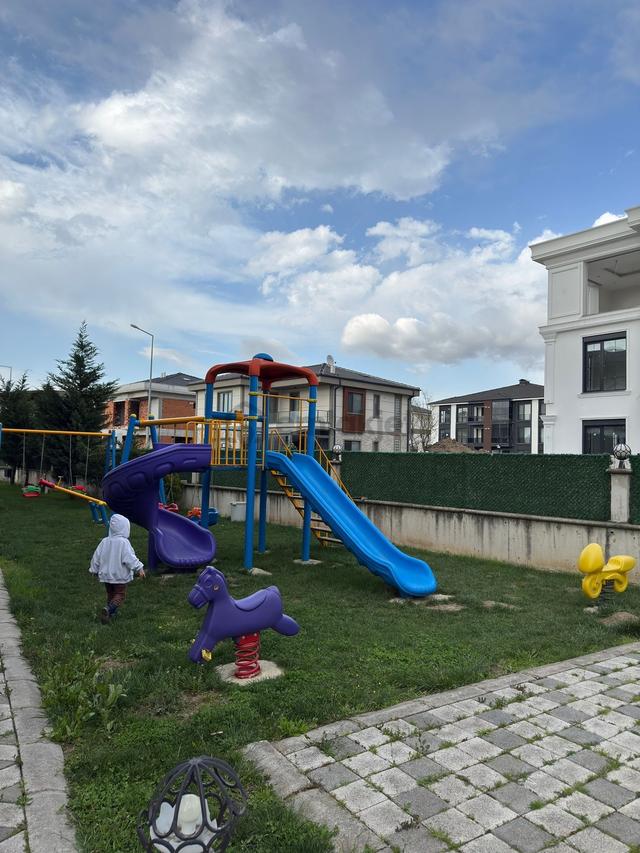 Yazlıkta Havuzlu Site İçerisinde Satılık 3+1 Daire 5