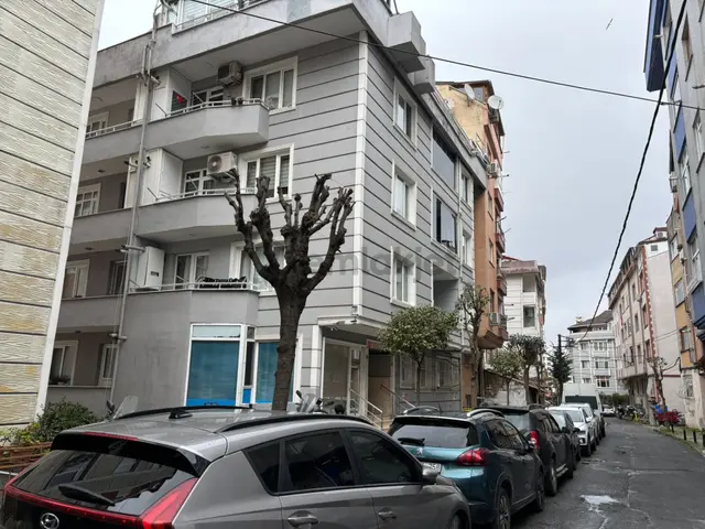 Çimen Sokak Krediye Uygun / 2+1 / 5.000.000 Tl 1