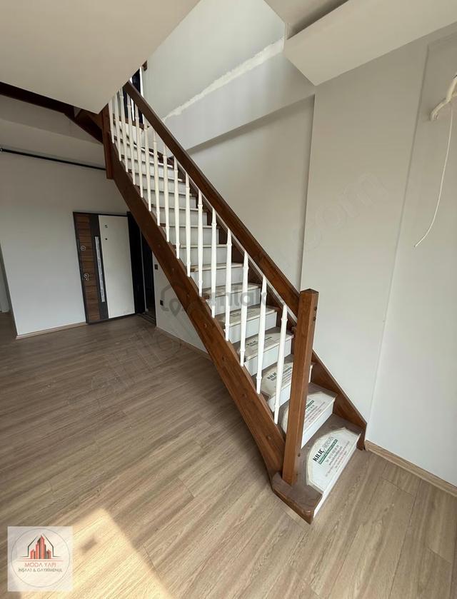 Clarıon Otel Yanı 2+1 A.mutfaklı Haliç Manzaralı Sıfır Dubleks.. 5