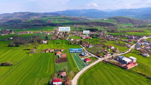 Evrenuşağında Köy Yerleşim İçinde Yola Cephe Satılık Tarla 4