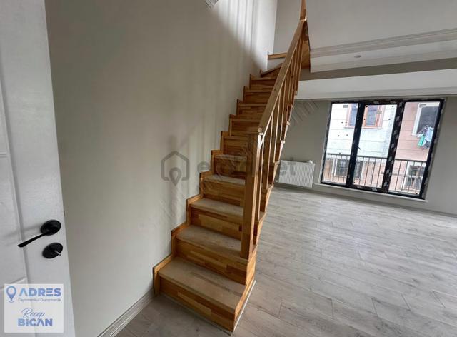 Kağıthane Çeliktepe Mh Satılık 3+1 Otoparklı Dubleks Daire 5