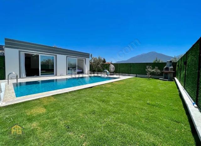Fethiye Çatalarık Mah. Müstakil Havuzlu 2+1 Kiralık Villa 2