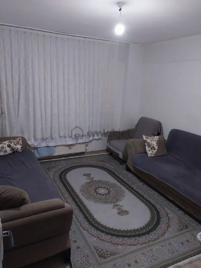 Beyoğlu Kasımpaşa Kaptanpaşa'da, 2+1, 70m2, K.uygun Olmayan, Satılık Girikat Daire-sözgen'den - 611