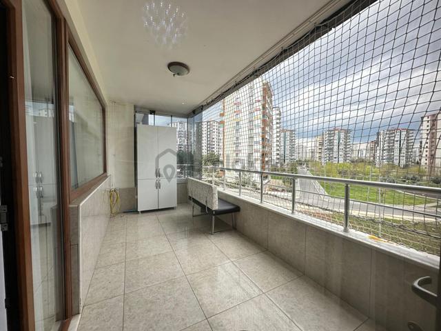 Yetişen Alır / Kayapınar Radison Otel Arkasında 4+1 Fırsat Dairemiz Satılıktır 4