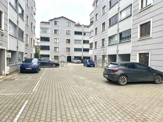 Tüm Katılım Evlerine Uygun Nilüfer Çalı Gümüşlük'de Site İçi 2+1 5