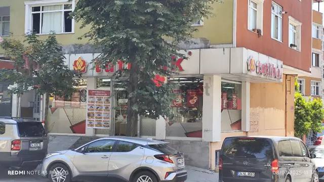 Sağmalcılarda Kocatepe Cadde Üzeri Satılık İşyeri 3
