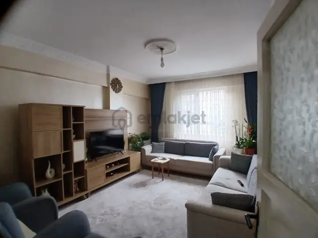 Akev Gayrimenkul'den Şanmed Karşısı 3+1 Ara Kat Daire Akev Gayrimenkul'den Şanmed Karşısı 3+1 Ara Kat Daire